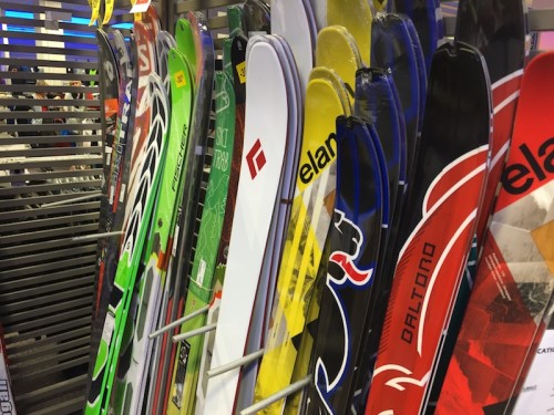 Skis de randonnée - credits INTERSPORT Cluses