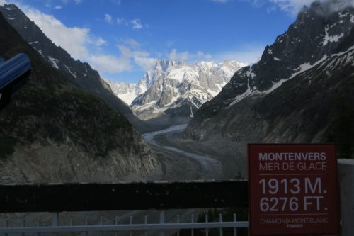 La Mer de Glace à Chamonix en juin 2019. Les bouleversements climatiques affectent en premier lieu la montagne : déjà +2°C de réchauffement dans les Alpes…